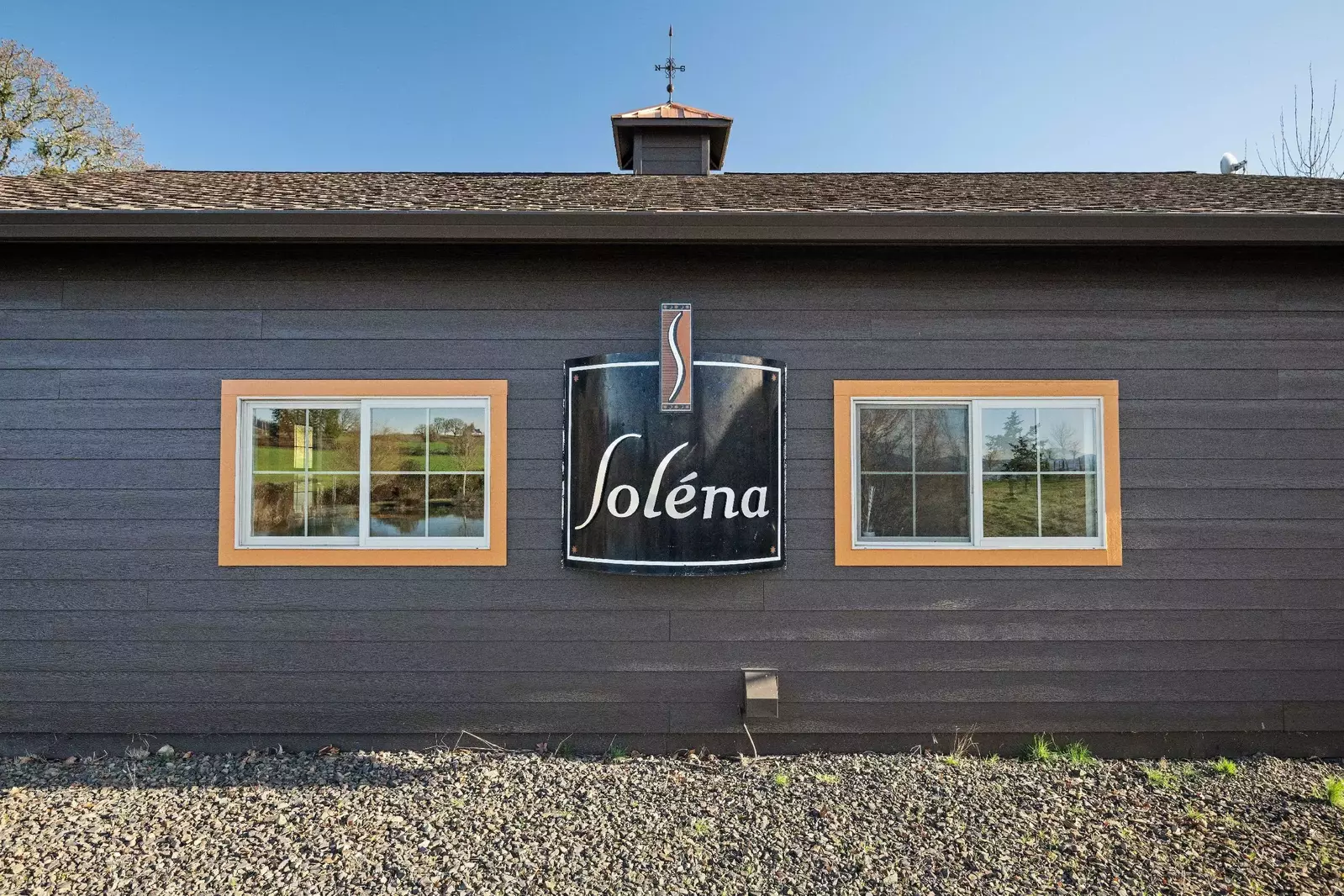 "The perfect hidden gem for our Mama’s getaway weekend. The Solena tasting room was lovely and it’s an easy drive into Carlton or McMinnville" -Ashley