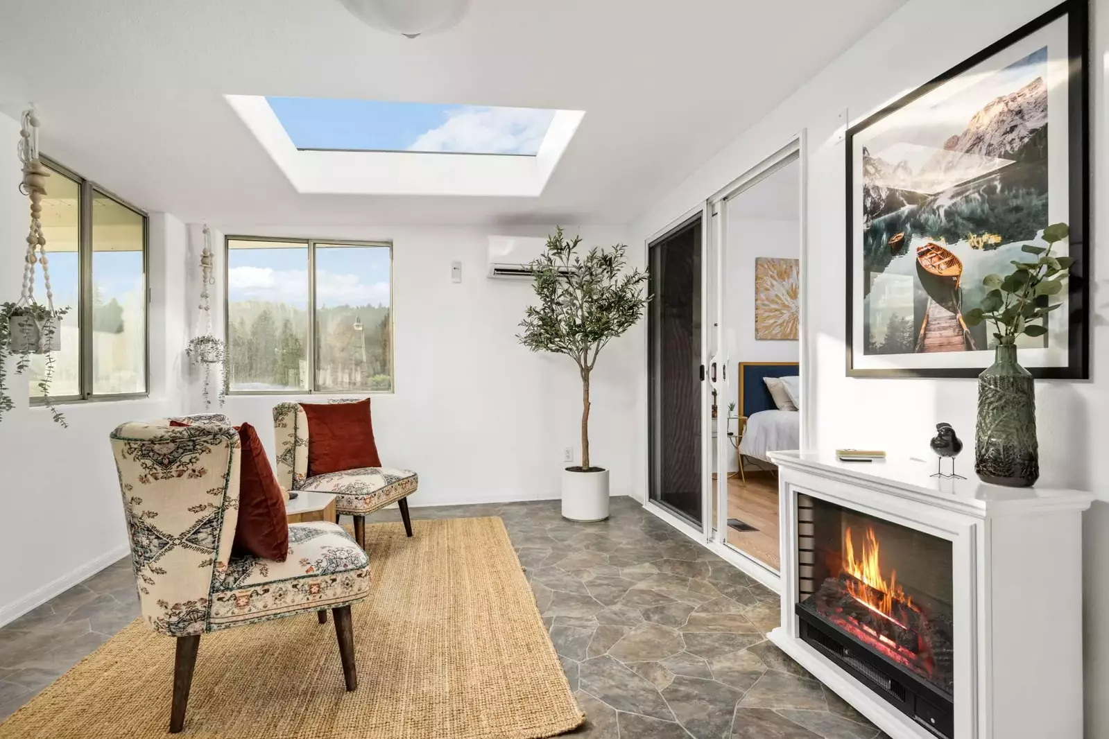 "My group got to enjoy our time with the beautiful views of nature. Highly recommend and will definitely be revisiting in the future!" - TeAhna