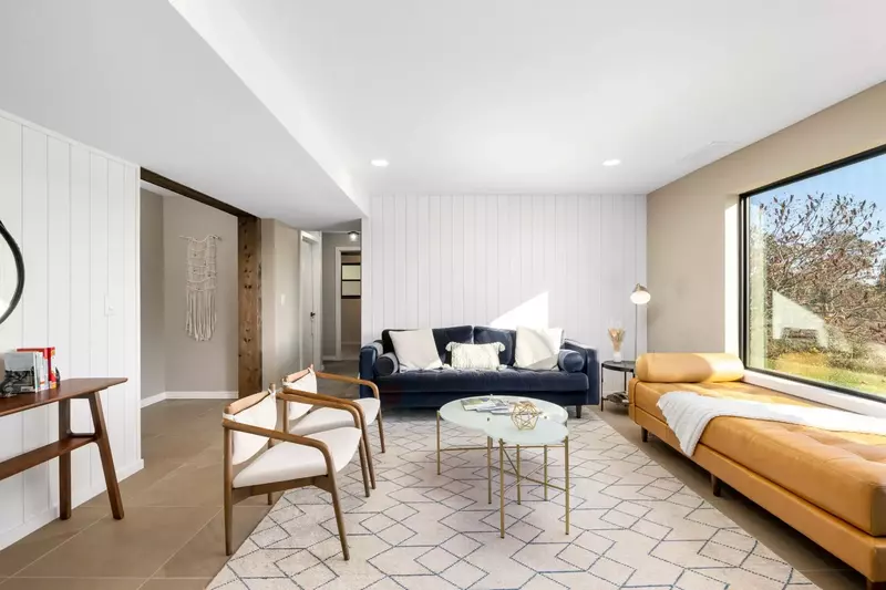 "Had a wonderful time at the house. It is spacious with plenty of room to stretch out. The kitchen is incredibly well-stocked and roomy." - Ebbing