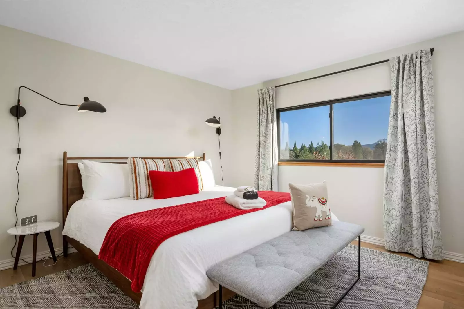 "The pictures don’t do it justice. I would definitely recommend. Very cozy home!" - Meagan