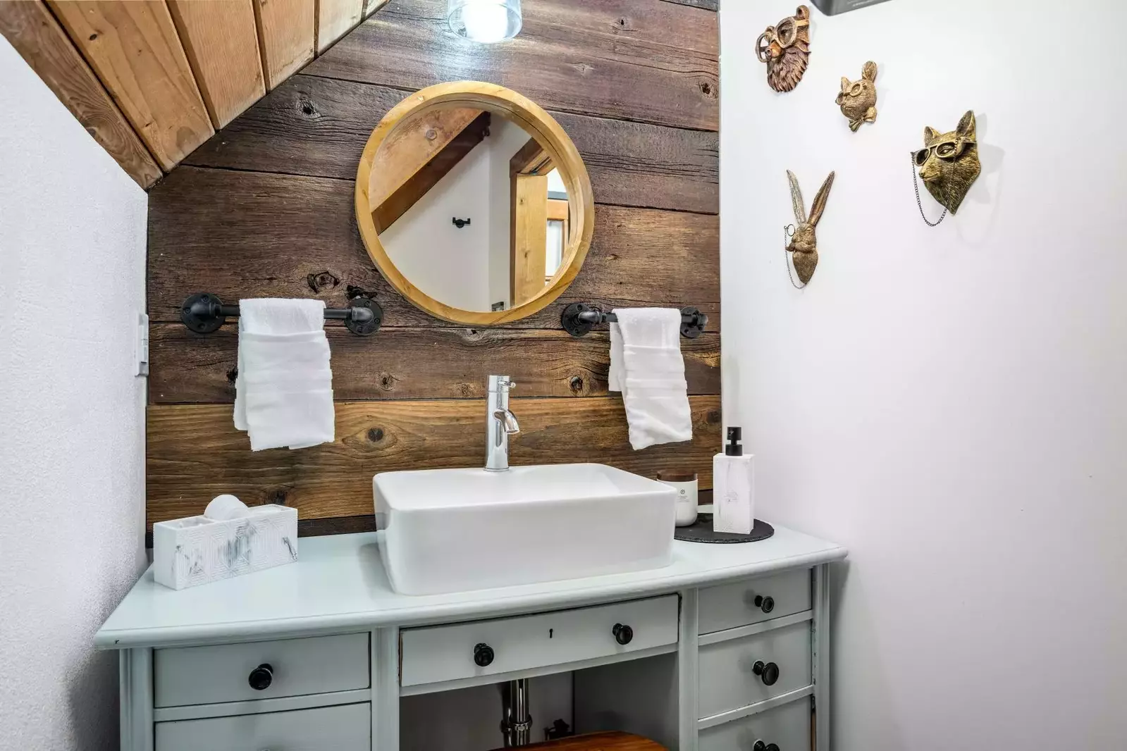 We offer 24/7 support so if you need anything please reach out and we will be happy to provide!