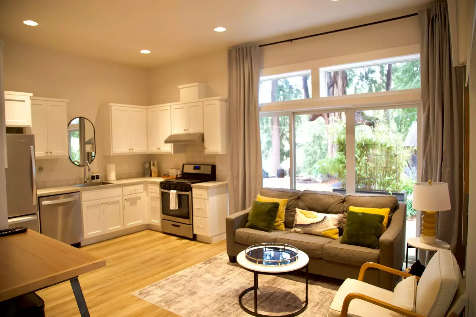 "Very beautiful setting! The dock is great! Very friendly environment and easy to come and go!" - Miss