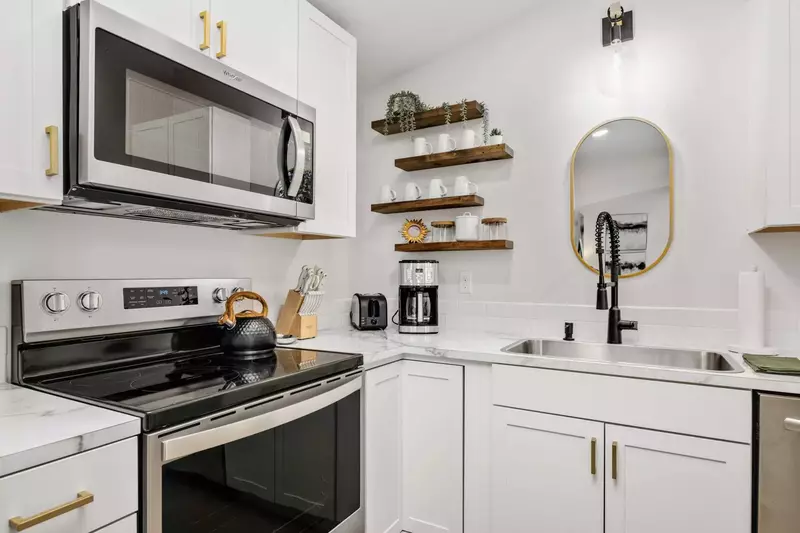 "Quiet and serene. Home was clean and comfortable with fully stocked kitchen and great amenities. We had a great stay!" - Marly