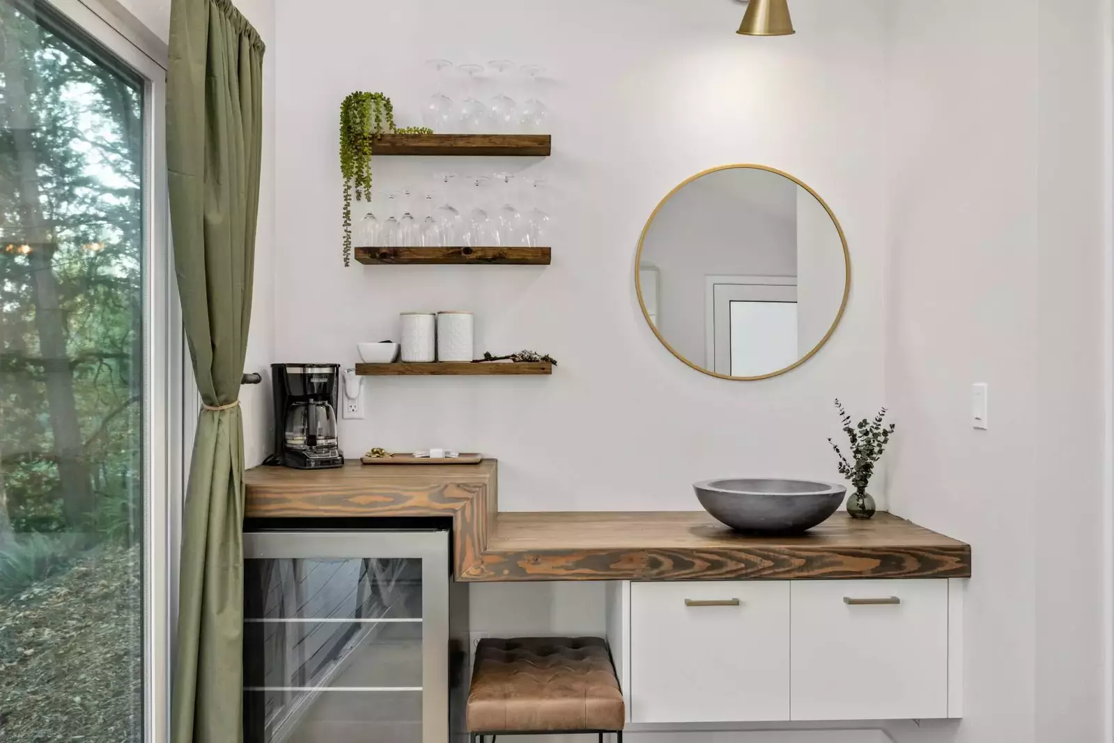 Coffee lovers are in luck as this rental provides coffee.