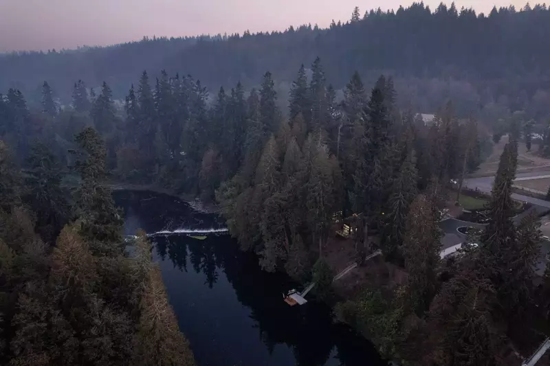 "This property exceeded my expectations, even with all the photos! You just can’t grasp how gorgeous and peaceful the surroundings are." - Ashley