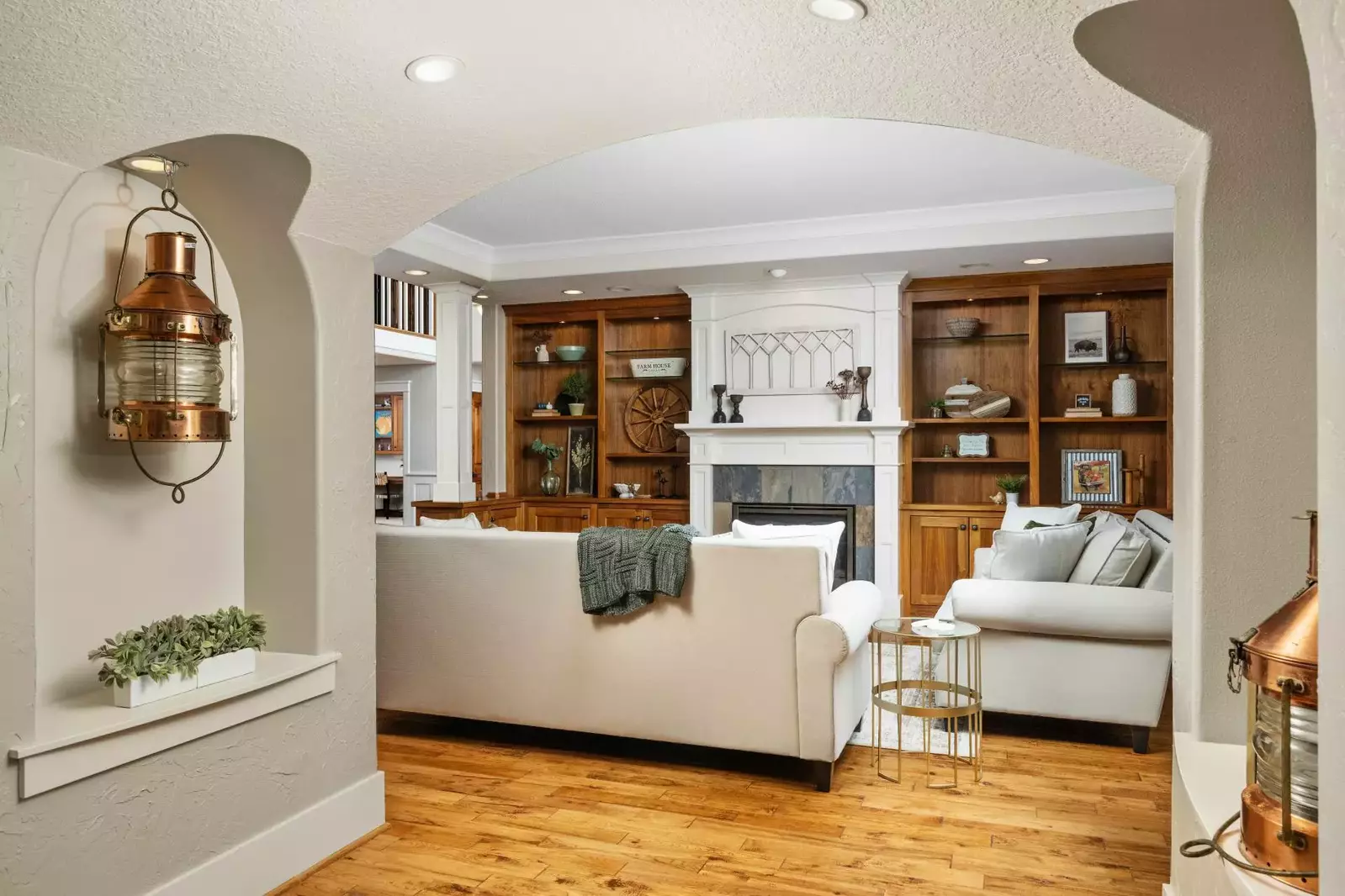 "The property was beautiful inside and out. Tons of space inside and very nice farmland views outside. Everything was well maintained." - Wesley