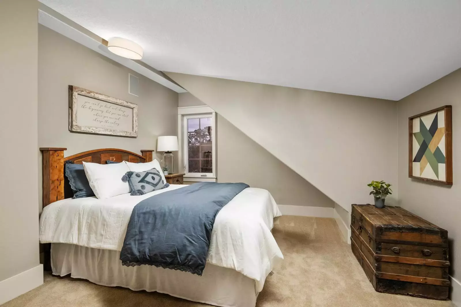 "The grounds are spectacular with so much to do. Our group continues to enjoy the house with 11 beds, spacious kitchen and communal areas" - Tammy