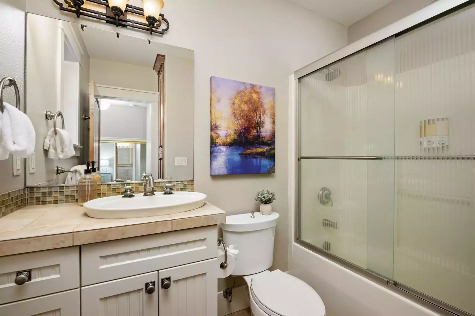 Please reach out with any questions about Hillsboro, Portland, or this rental. We hope we get to host you soon!