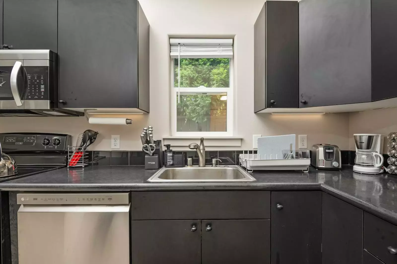 "All the comforts. Property Management was very communicative. Simple check-in for a home-like stay." - Pamela