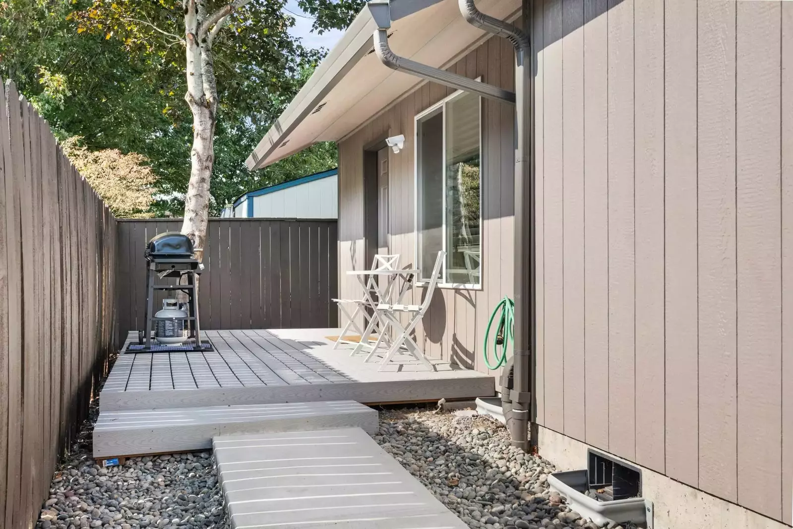 "This is probably one of the best vacation homes I've ever stayed in for the size and price range. Will definitely book again" - Kristen