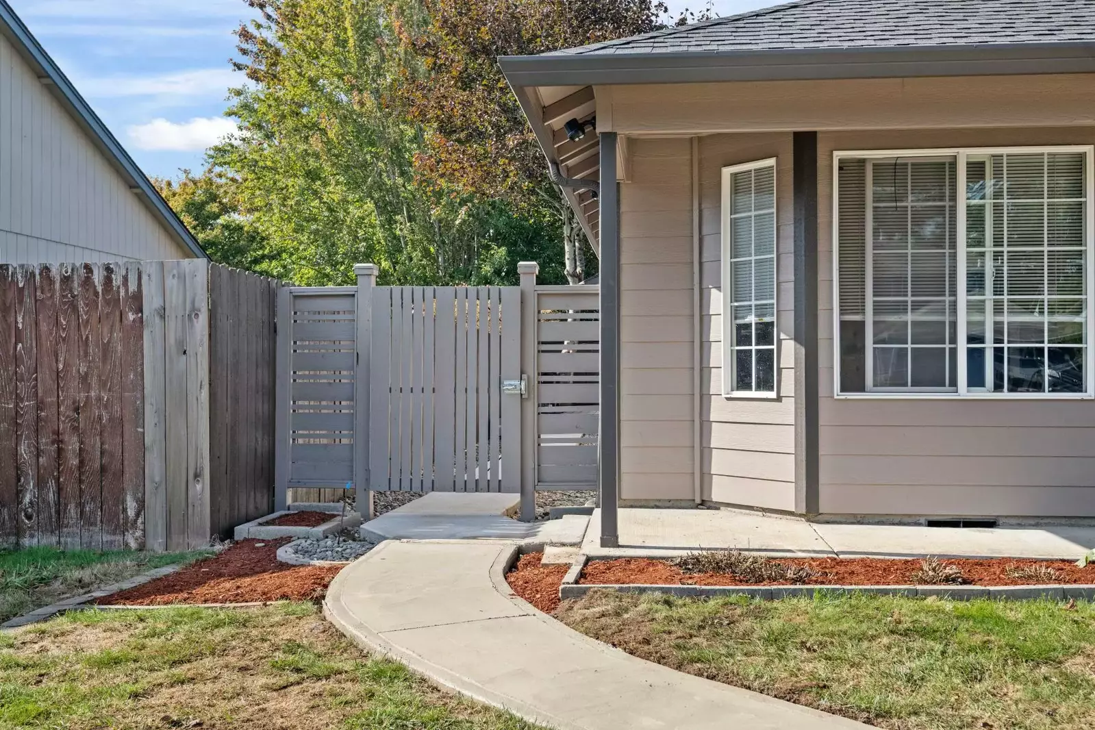 Vancouver is right across the river from Portland,OR. You can use this as a basecamp to explore the city.