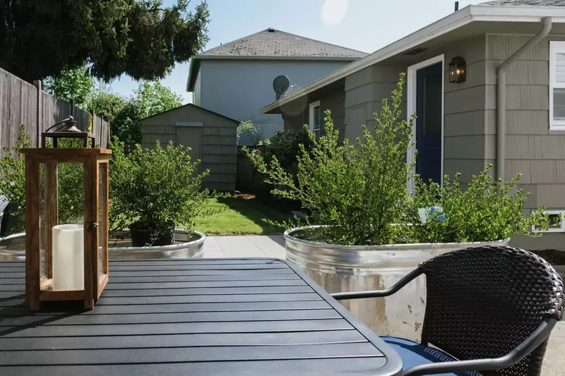 "This place hit the spot!!  We will be back again!  Thank you for being so flexible on the check in!  We appreciate it!" - Jacqueline