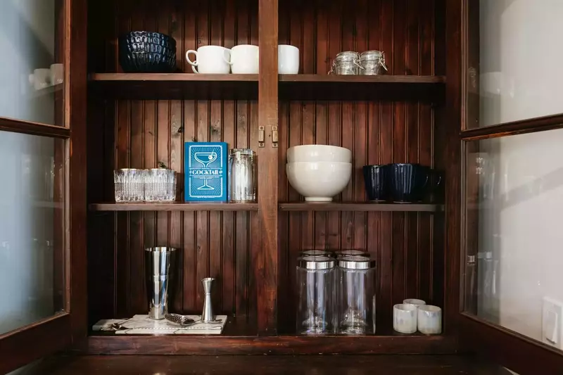 "The location is unbeatable. Nestled in the heart of Oregon wine country, it’s the ideal launchpad for exploring local vineyards" - Ikedi