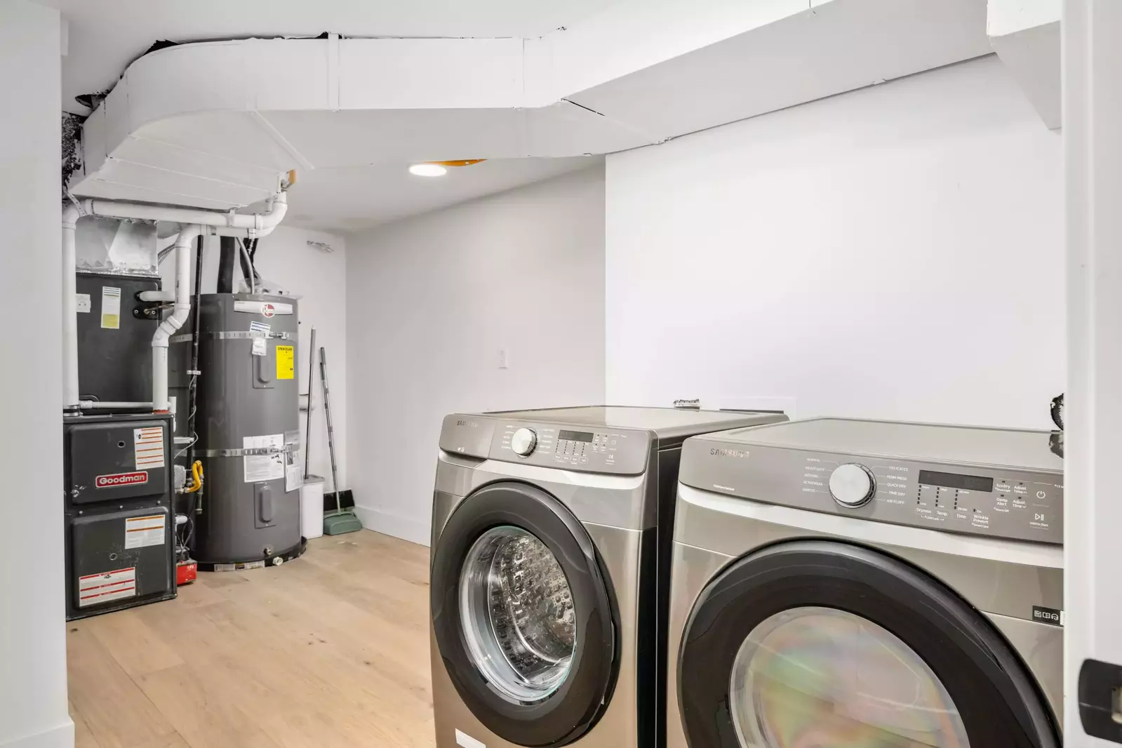 Full size washer and dryer.