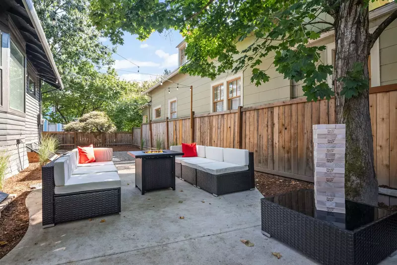Lunge seating and life size Jenga add to the enjoyment.
