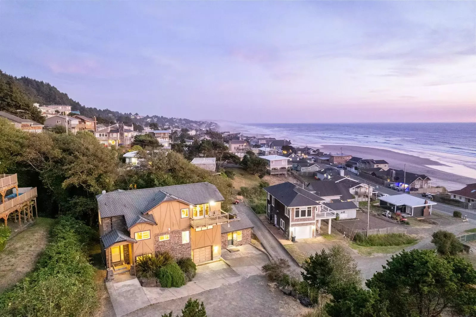 "The views were a dream. Beach access was so easy. Would love to stay here again!" - Amy