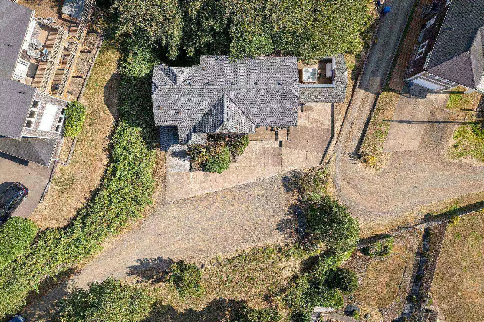 "We had a great time during our stay! The amenities, particularly the pool and ping pong tables, provided hours of entertainment." - Blaine