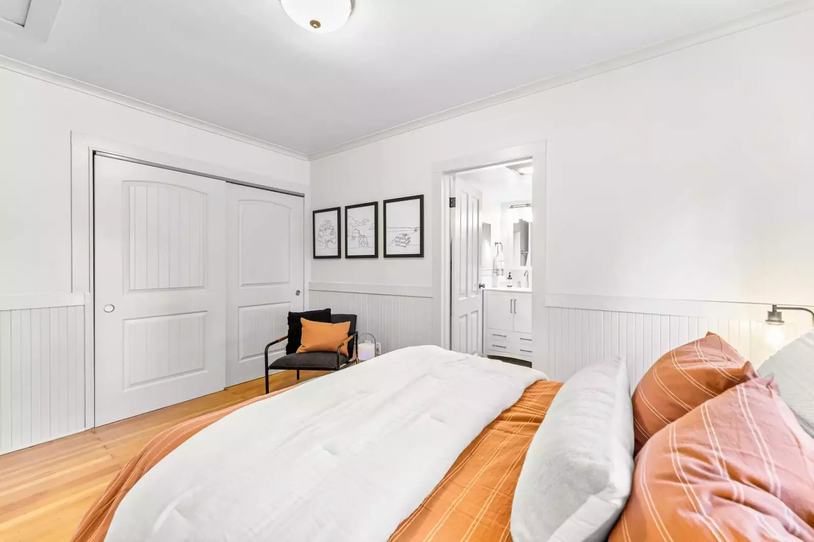 "Great place for a couples get-away. Peaceful, beautiful, not far from town, nice drive to the house," - DJ