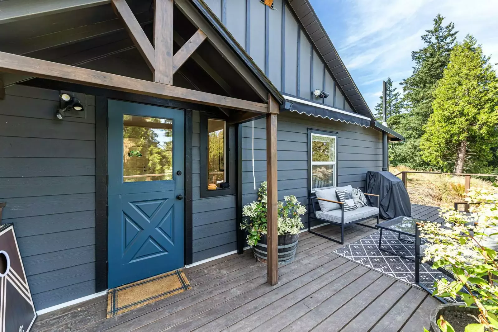 Great location, very private, takes good care of their people.  -Frankie