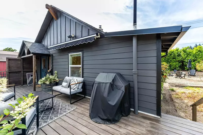 "Recommend staying here if you’re visiting Oregon and looking for an escape from the city" - Samantha