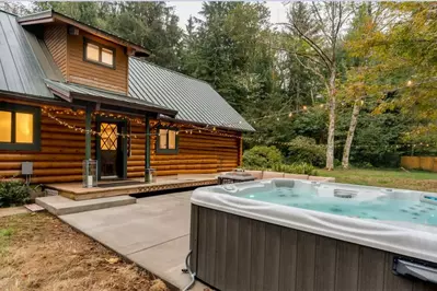 "This is the perfect cabin for staying in if visiting to ski or board. Hot tub is an added bonus for soaking after a day of riding." - Holly