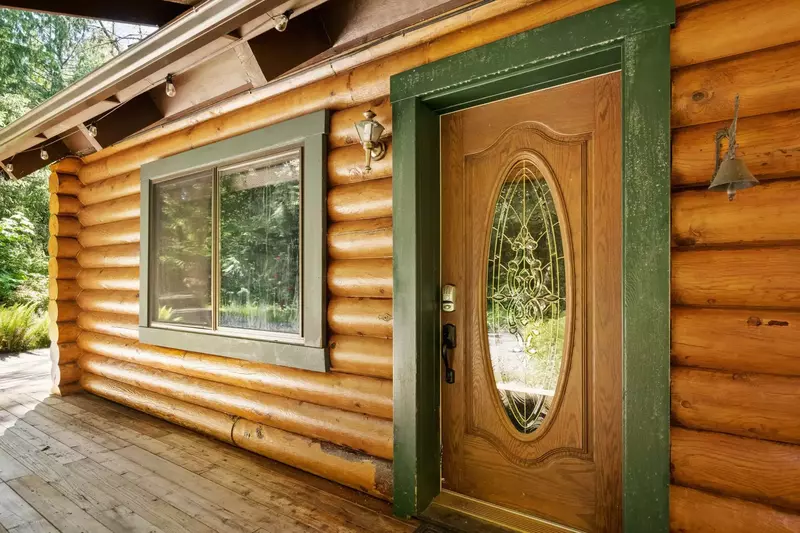 Brightwood is a lovely community in Mt Hood Village. It is perfect place to enjoy snow sports, hikes, rock climbing, fishing, restaurants and more.