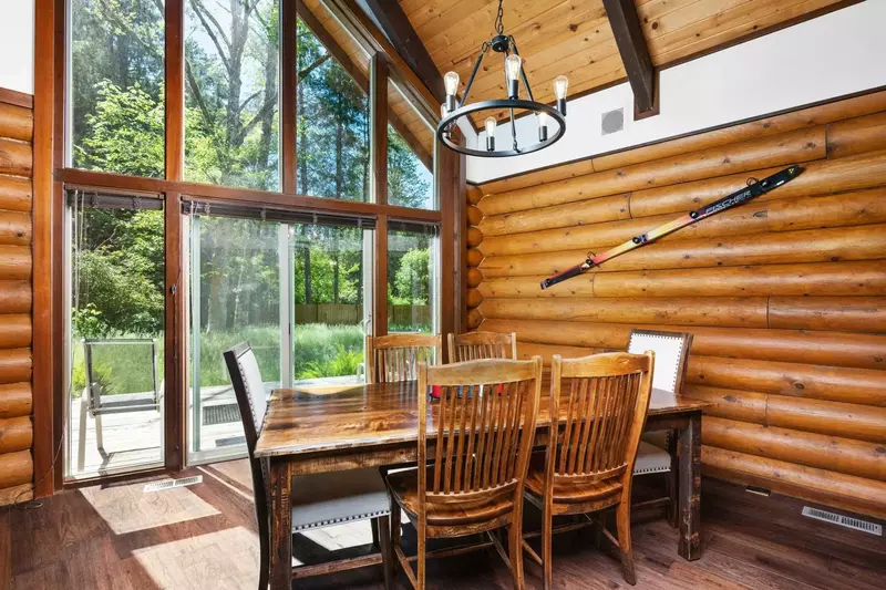 "The house and guest house was perfect!" - Caitlin