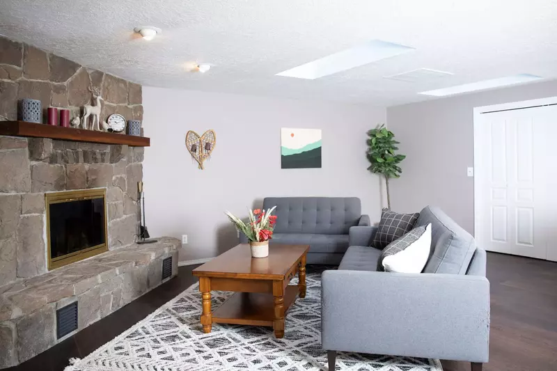 Separate guest cabin living room. So close to the main house but quiet and private.