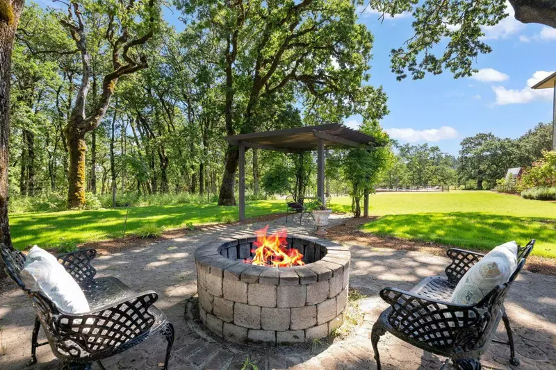 The fire pit is a nice place to relax outside while enjoying country air.
