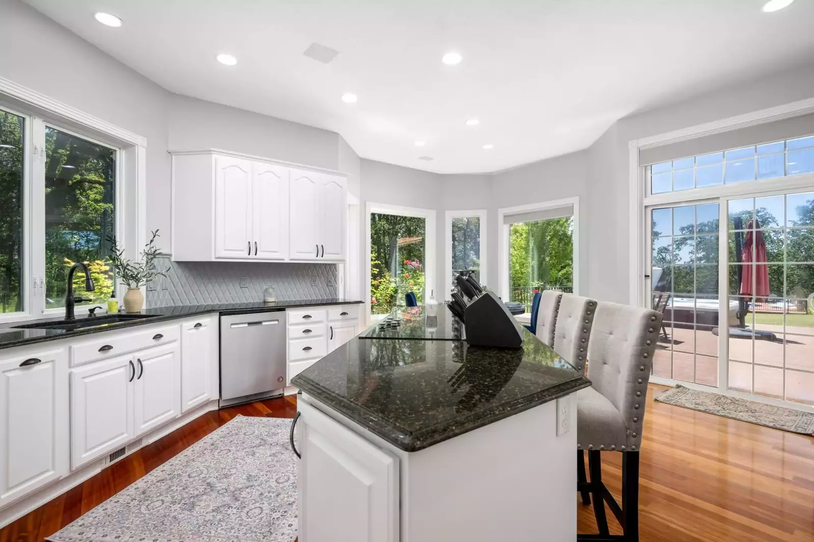 "My friends and I stayed here for 3 nights for our 11th annual gathering and it was by far the best property we have stayed in." - Christopher