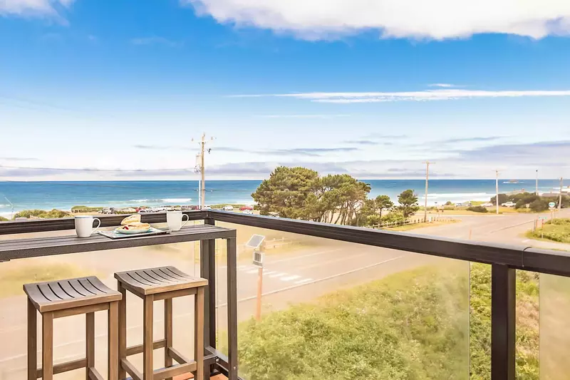 When you are ready to play, miles of sandy beach await you just across the street at the Roads End State Park.