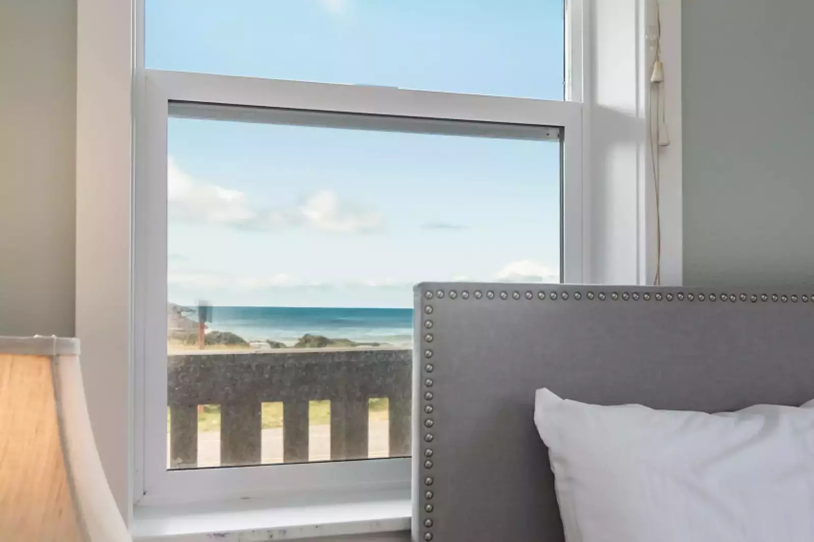 The beach is close to the rental. It is beautiful whether the weather is chilly or hot.