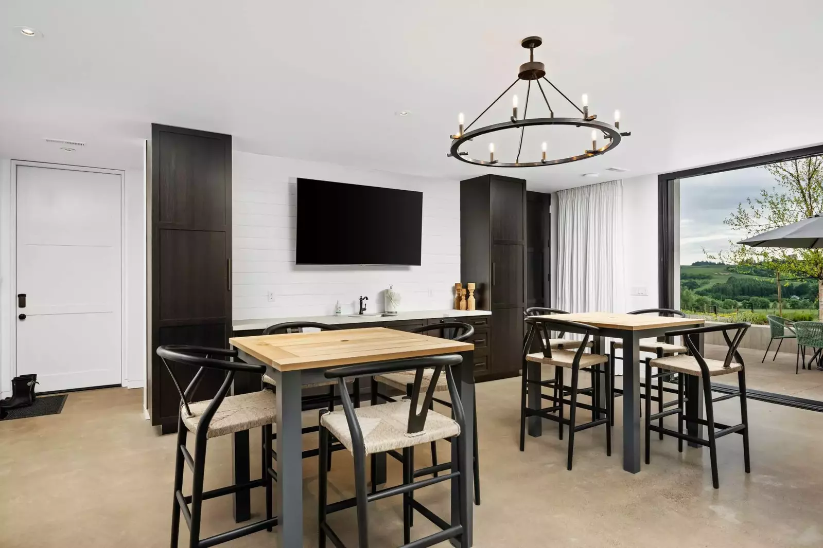 "Everything about Deux Vert Vineyard is breathtaking. No matter where you stand on the property, the views are spectacular. " - Barbara