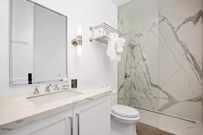 Deux Vert can be your base camp for adventures across Oregon's wine country.