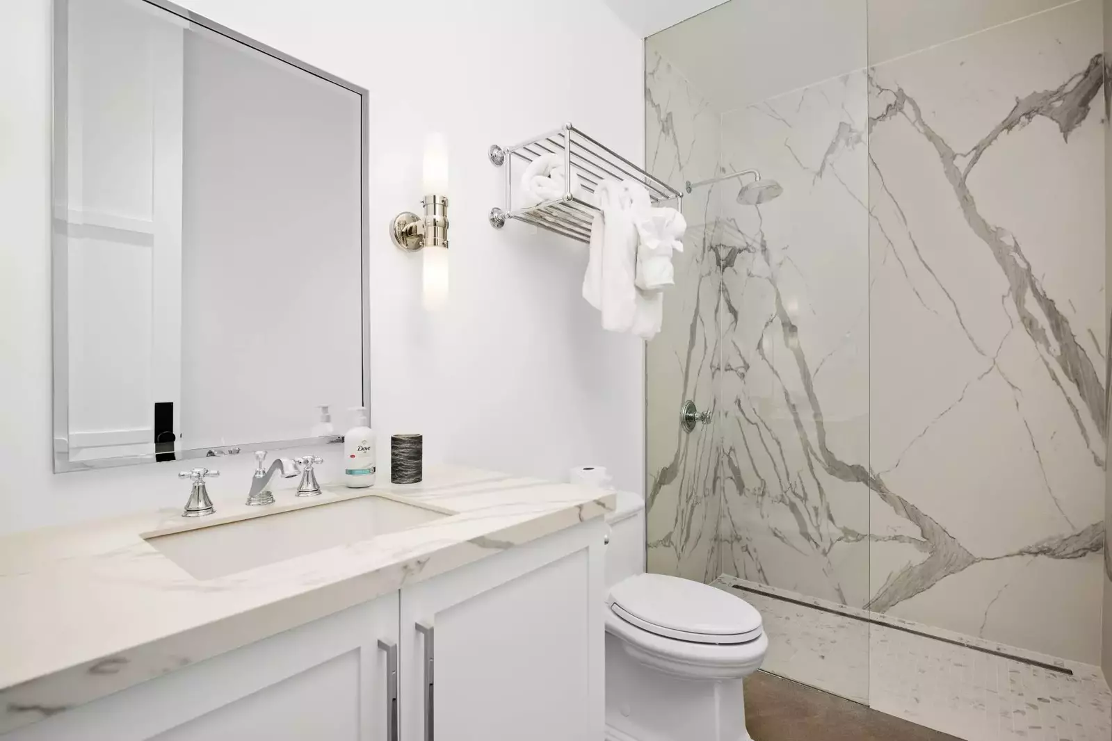 Deux Vert can be your base camp for adventures across Oregon's wine country.