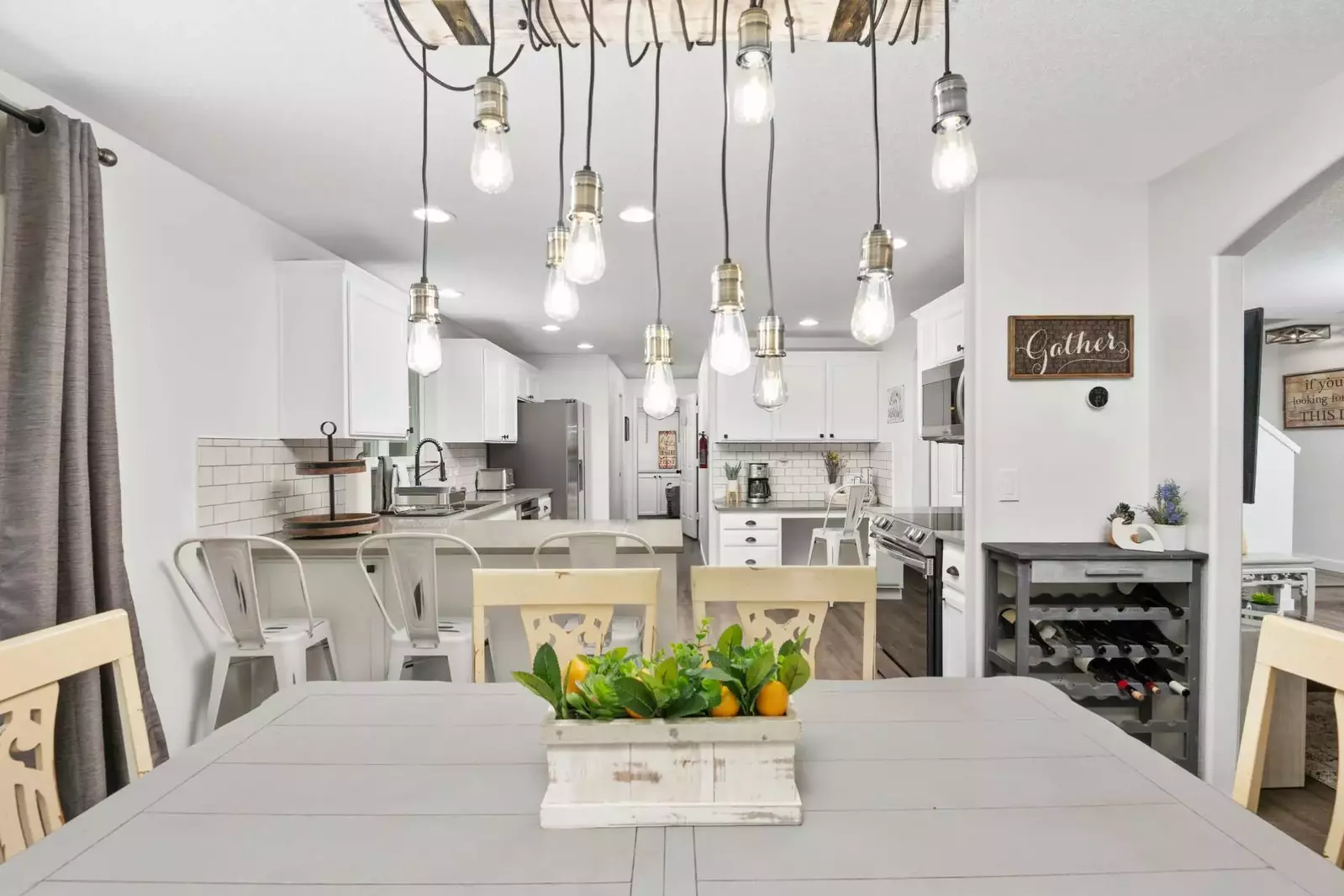 Downtown Dundee is a few blocks away from this rental. Reach out to us for our favorite local reccomendations.