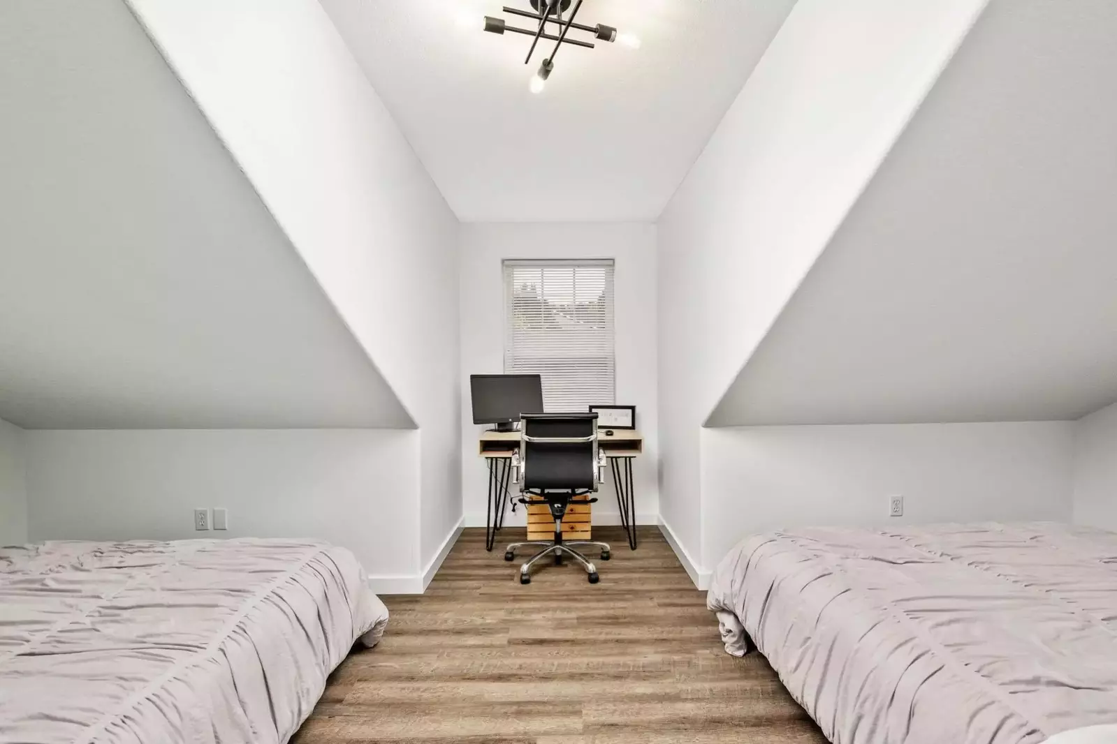 "This property was the perfect weekend home base for our mixed group. There was plenty of room for 4 families with children" - Nick