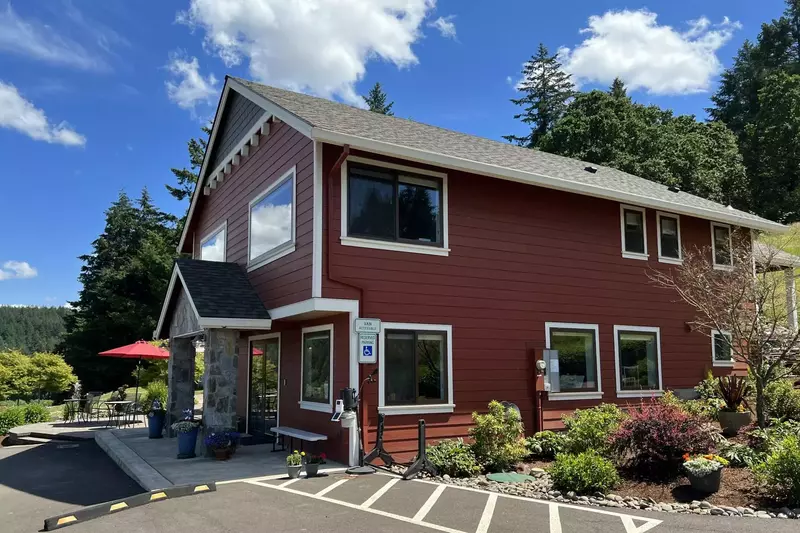 "This is the place if you simply want to relax and take it easy…we loved it." - David H.