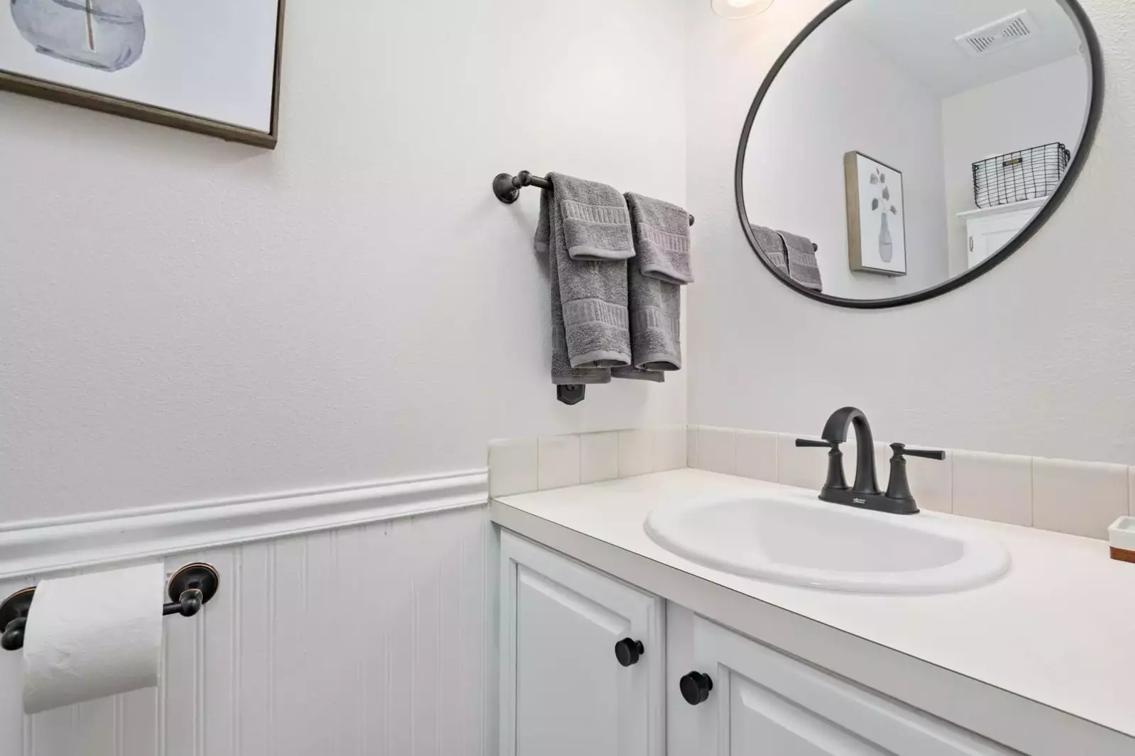 "The house was very clean and provided everything we needed to enjoy our stay! Definitely will recommend to friends and family in the future." - Jesus