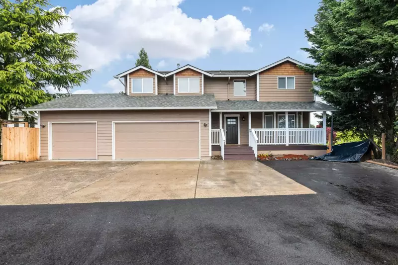 Parking for up to 10 vehicles depending on the size of vehicles.