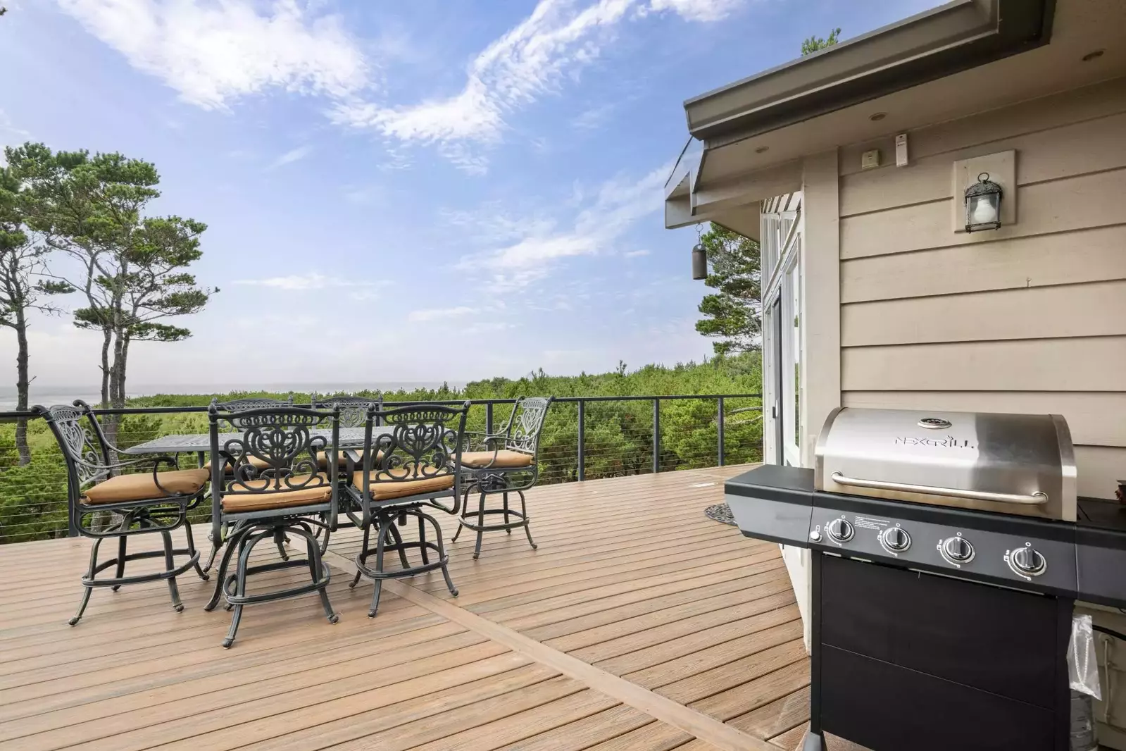 "It has the perfect blend of private beach front access, amazing views from the deck and inside the house." - Mike