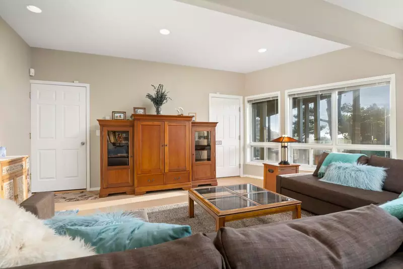 "Beautiful vacation home right on the beach with everything you need." - Toni