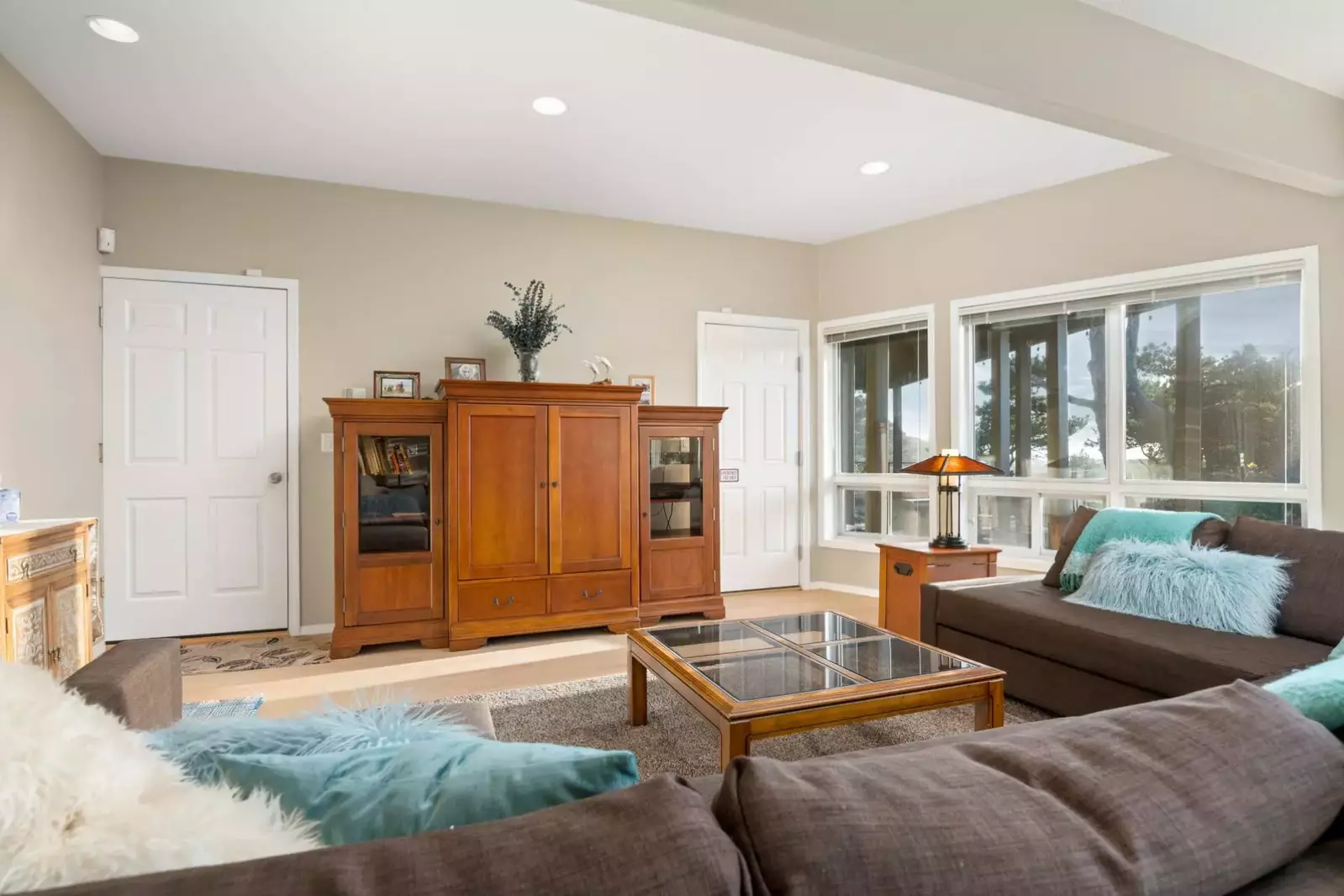 "Beautiful vacation home right on the beach with everything you need." - Toni