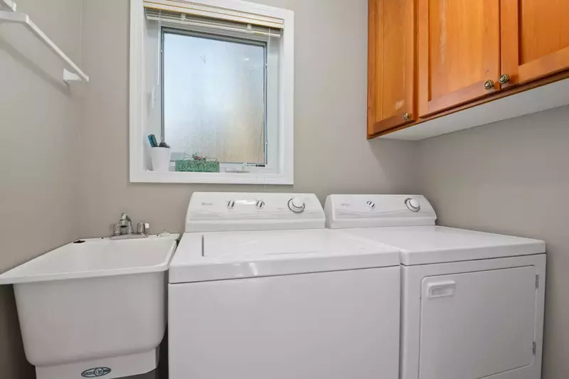 This rental has an up to date washing machine and dryer for guest use.