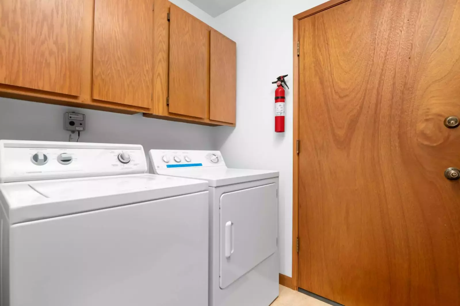 This rental has an up to date washing machine and dryer for guest use.