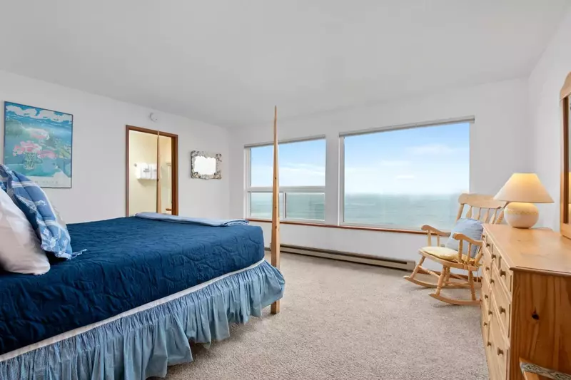 Sleep in and treat yourself to a chill day. You deserve it, you're on vacation!