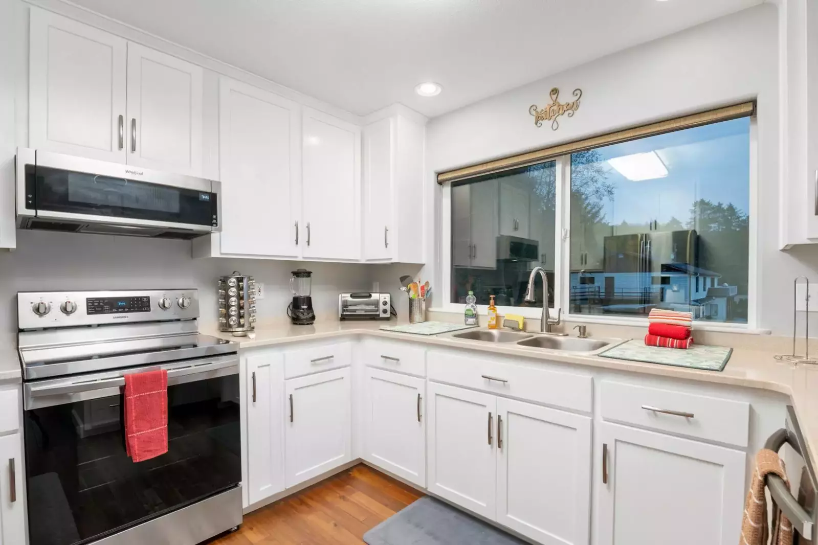 Clean, super equipped kitchen. Nice views from balcony.  -Ashwin