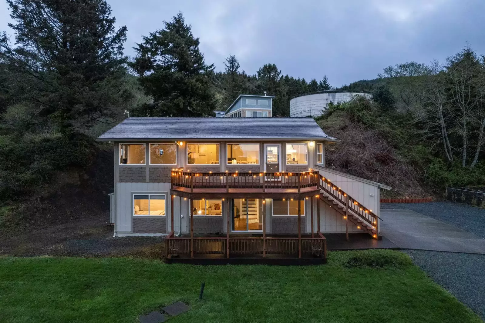 Rockaway Beach is a lovely town on the Oregon Coast. It has plenty of restaurants, long beaches, and natural wonders. Reach out for suggestions.