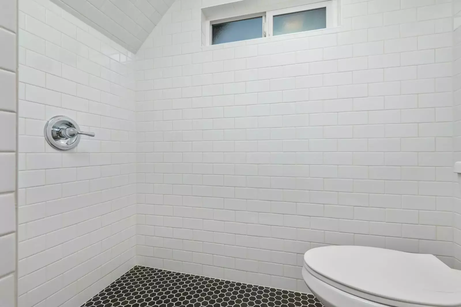 "This house was perfect for my family and I. We enjoyed the property to the fullest! Location close to town and steps from the beach." - Ann