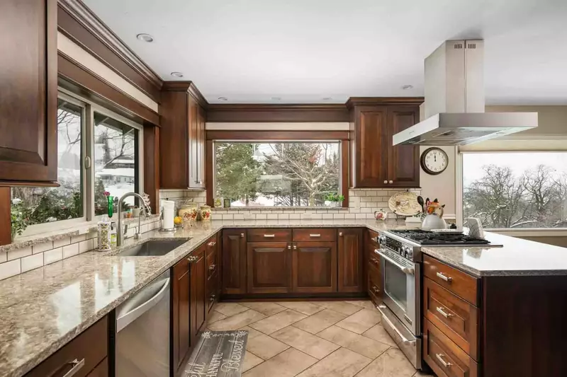 "This is one of those amazing homes that we hope to return to in the future. We had a wonderful stay!" - Sherri